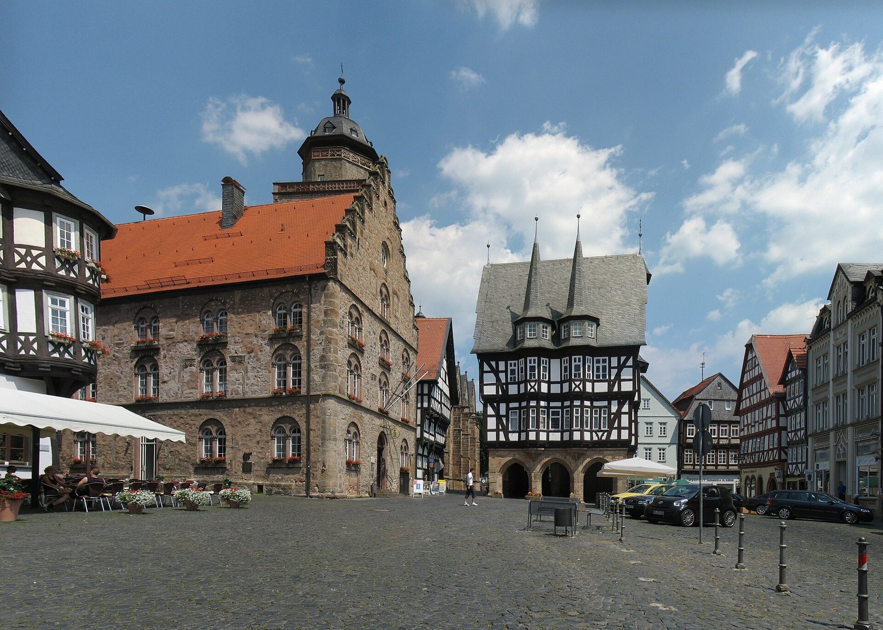 Historischer Marktplatz mit Rathaus in Alsfeld
